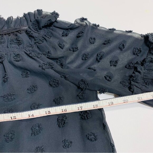 BLOOMING Jelly Swiss Dot Off the Shoulder Blouse - Picture 10 of 11